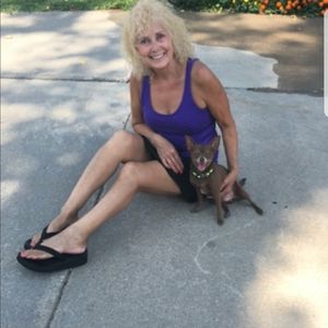 Meet your Posher, Deborah